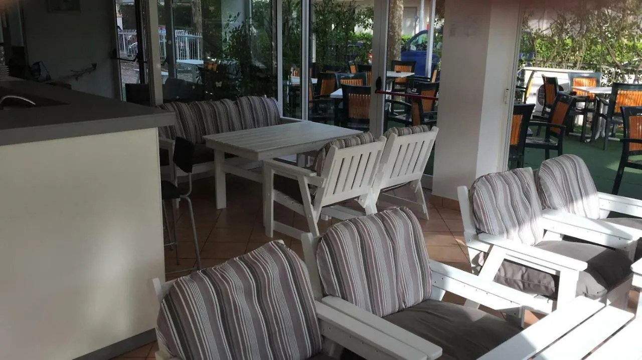 Hotel Ville De Paris Riccione Italien
